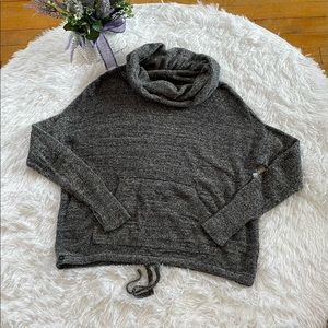 Barefoot Dream Cozychic lite pullover medium. Gray